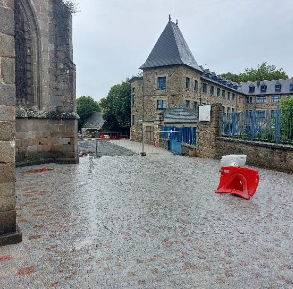 Maîtrise D’œuvre Complète Pour Le Réaménagement De La Place De La Cathédrale – Dol De Bretagne (35)